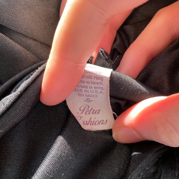 Vintage black Petra Fashions Dress - Picture 4 of 4